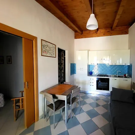 Holiday home Camelia All'usciere